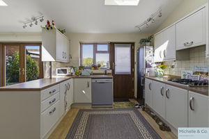 Kitchen- click for photo gallery